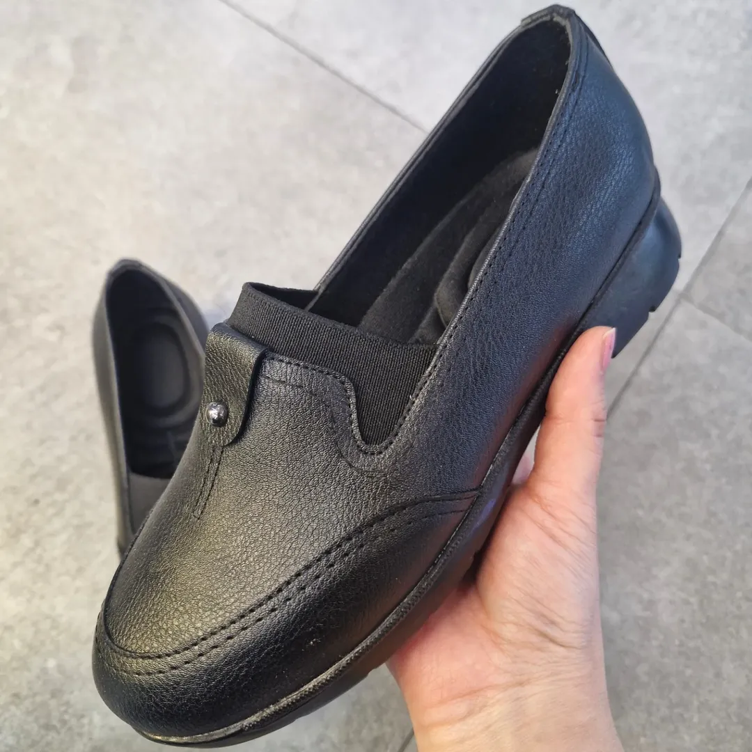 کفش طبی زنانه